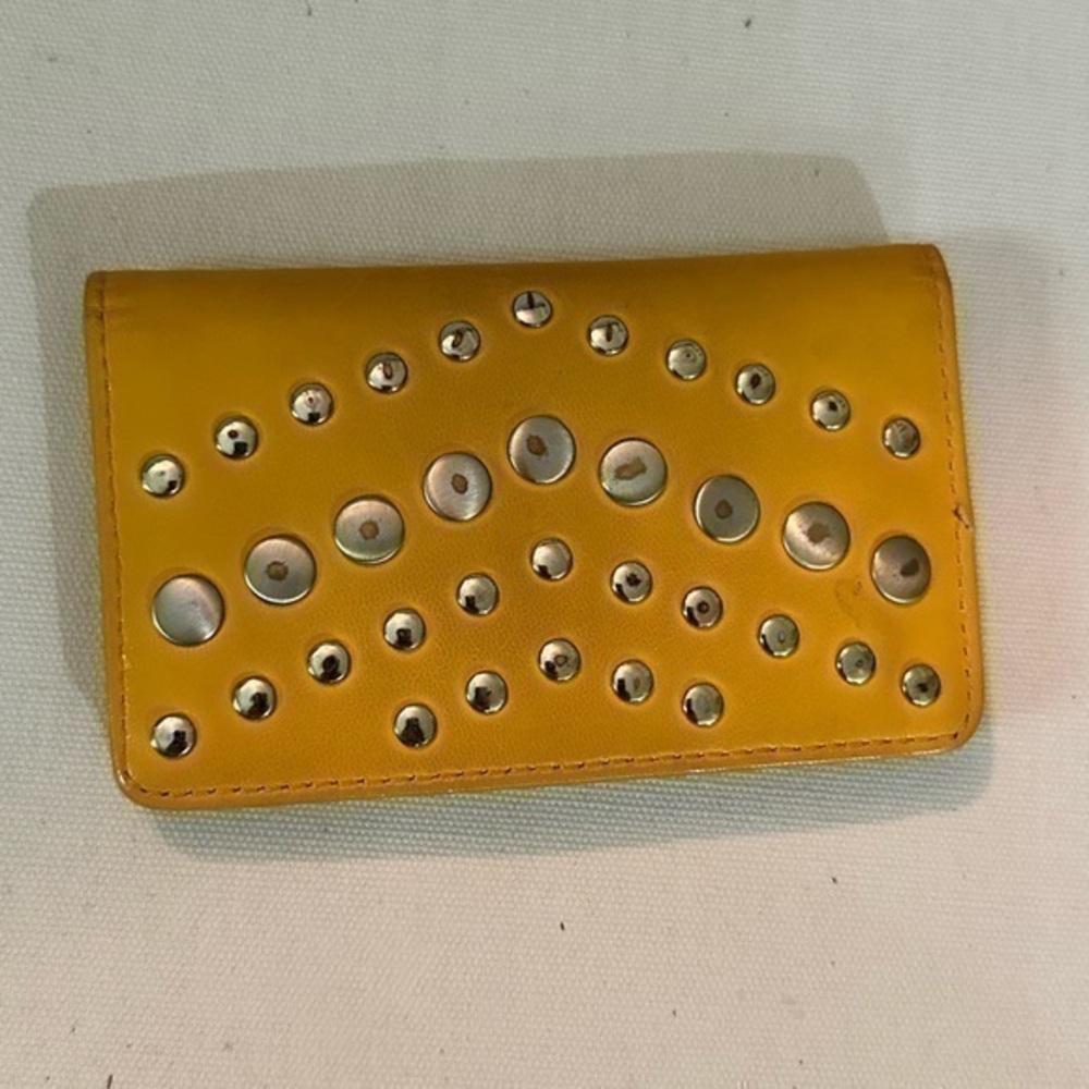 Junior Drake yellow Leather studded distressed credit card wallet